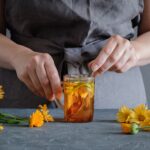 How to Make Calendula Tea