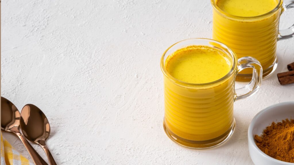 Benefits of Turmeric Milk at Night for Skin